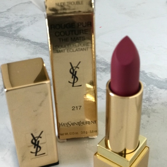 Yves Saint Laurent lipstick - Picture 1 of 10